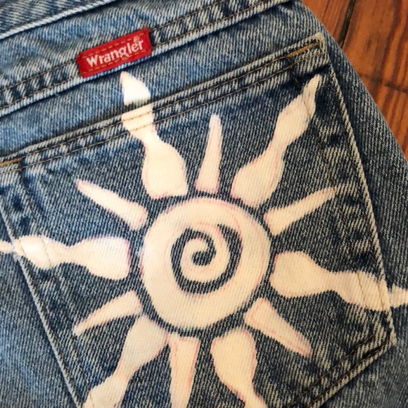 Vintage wrangler shorts. - Picture 8 of 8